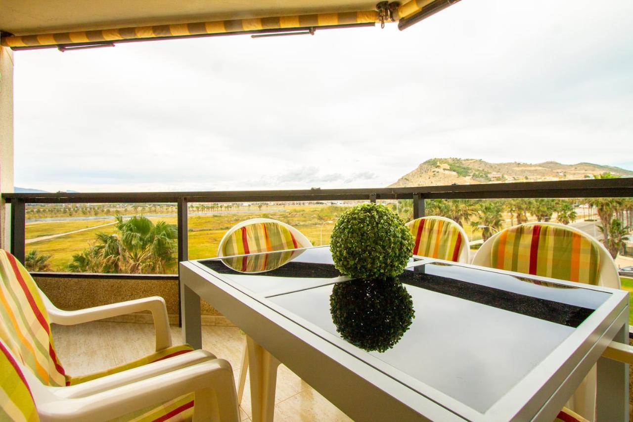 Espacio 3 - Primera Linea De Playa Apartment *